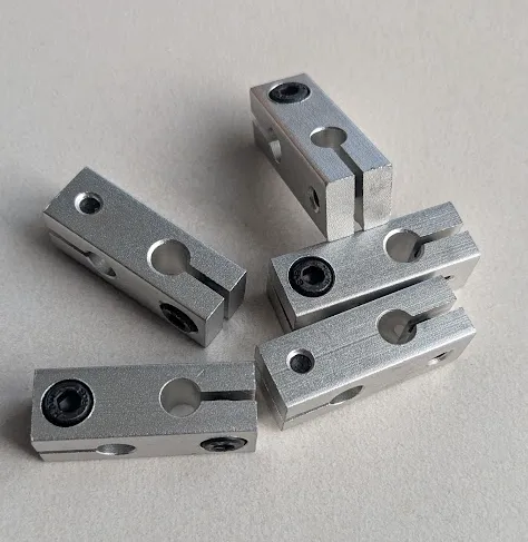 [R00129] Support cheese 2 axes croisés D6x6